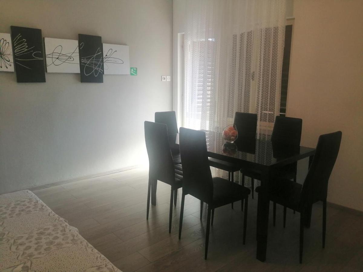 Apartment Vera, 80 M From The Sea Novigrad Istria Extérieur photo