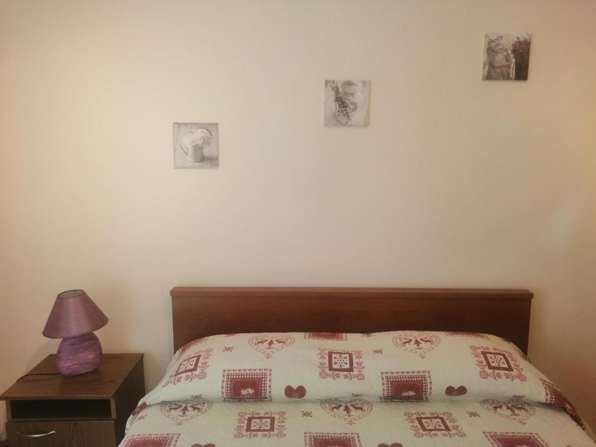 Apartment Vera, 80 M From The Sea Novigrad Istria Extérieur photo