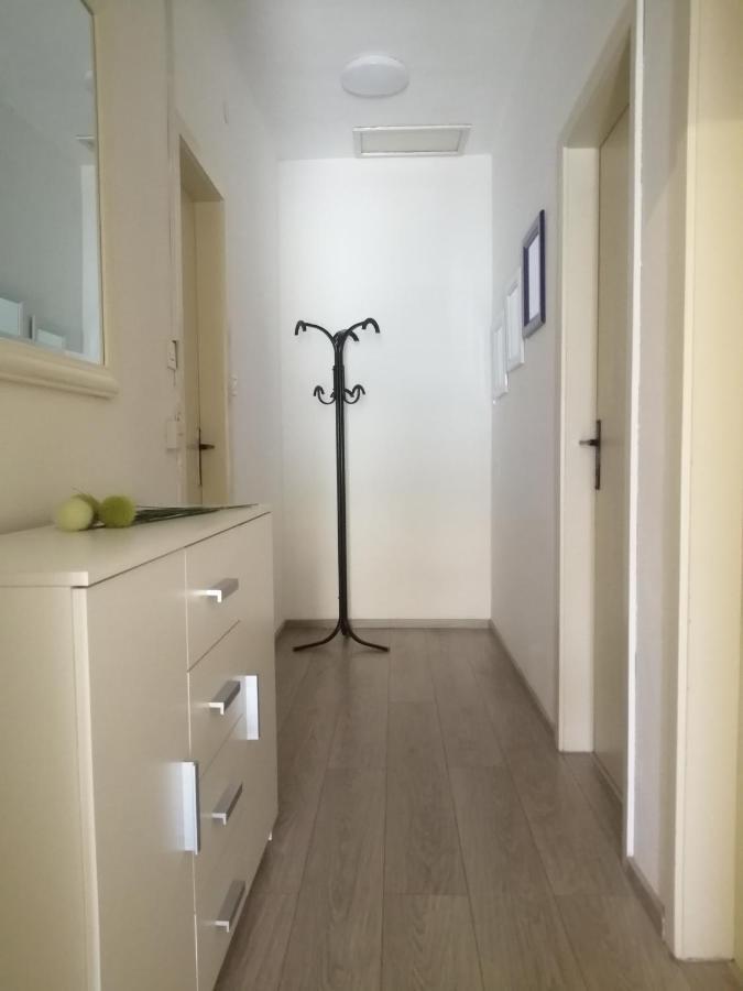 Apartment Vera, 80 M From The Sea Novigrad Istria Extérieur photo